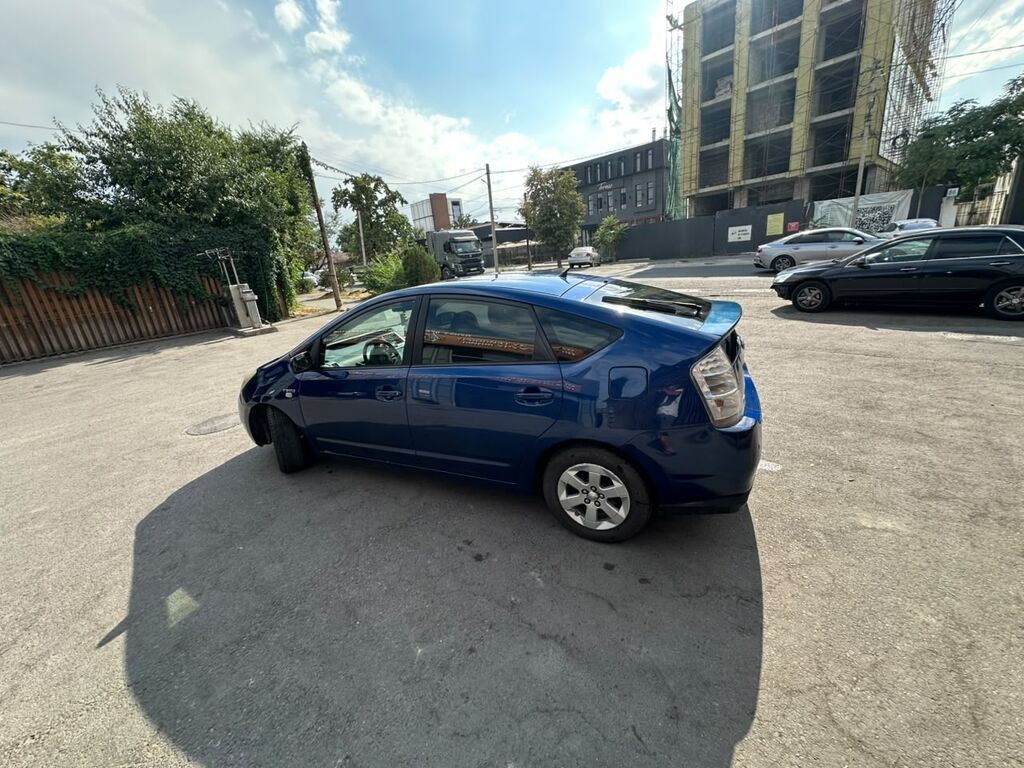 Toyota Prius: 2008 г., 1.8 л, Вариатор, Гибрид, Хэтчбэк: фото 4