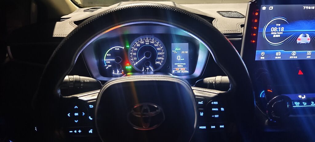 Toyota Corolla: 2021 г., 1.8 л, Вариатор, Гибрид, Седан: фото 5