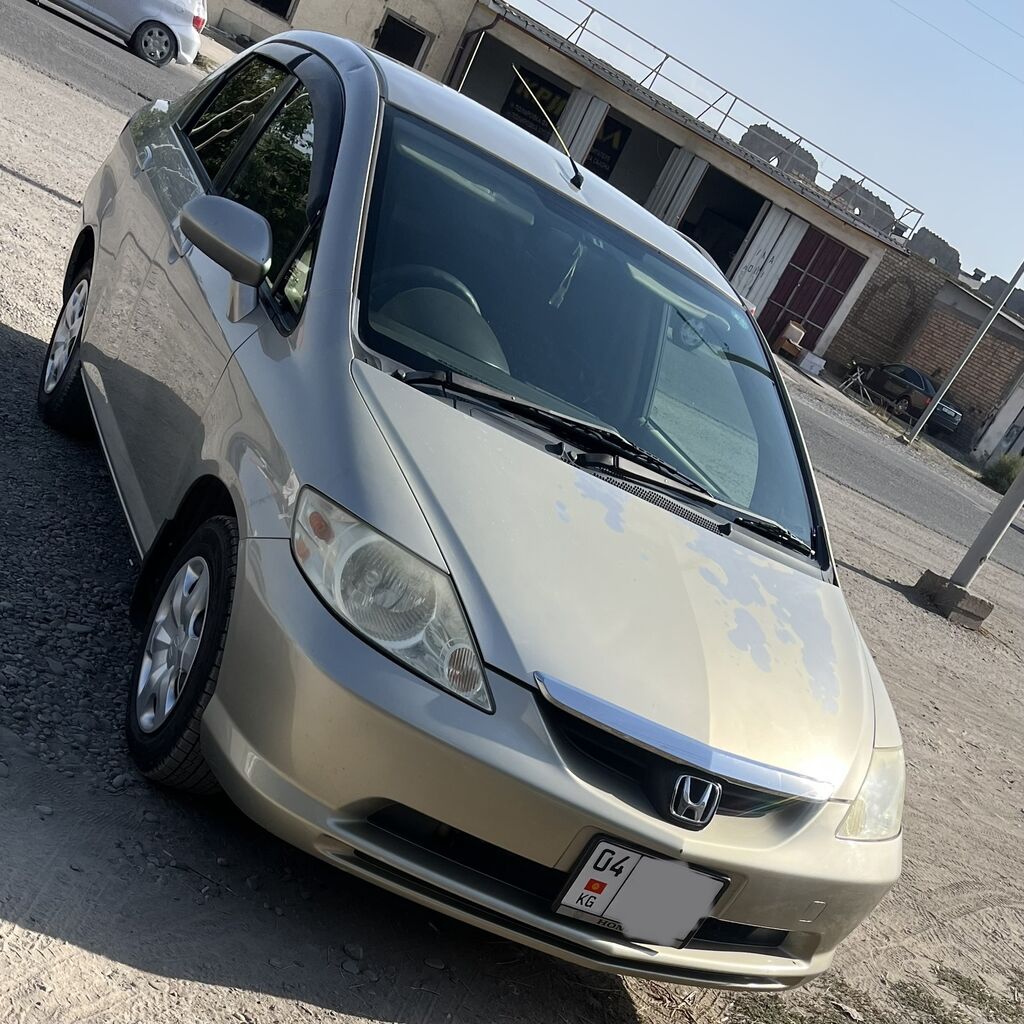 Honda Fit Aria 2003