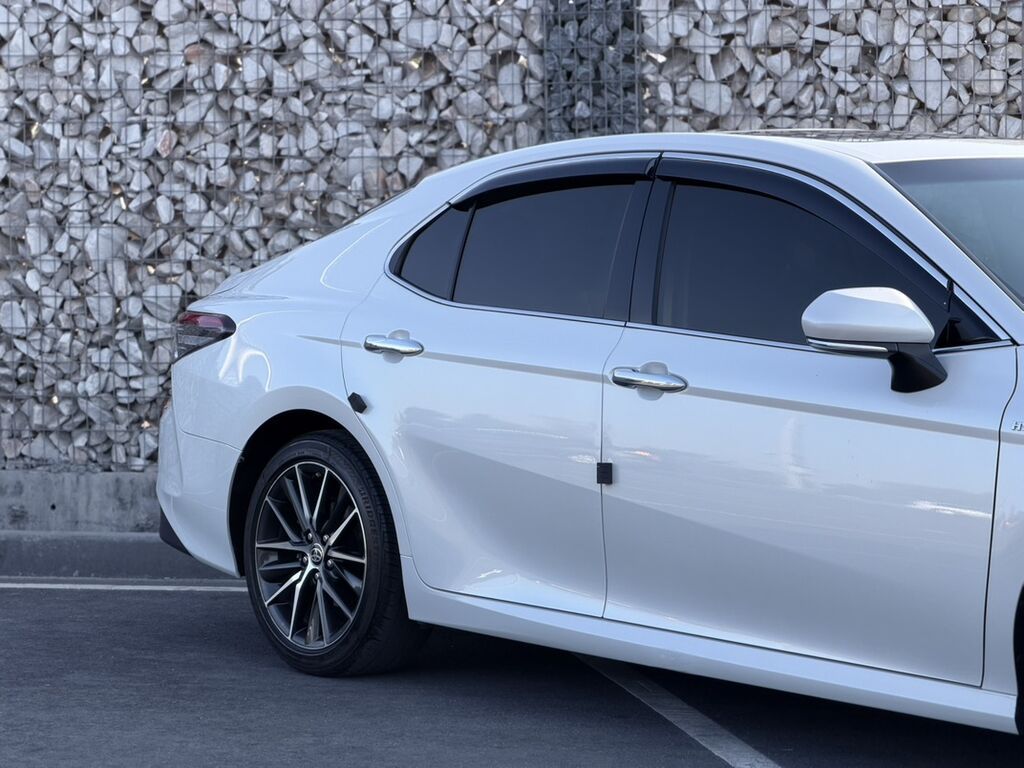 Toyota Camry: 2023 г., 2.5 л, Вариатор, Гибрид, Седан: фото 7