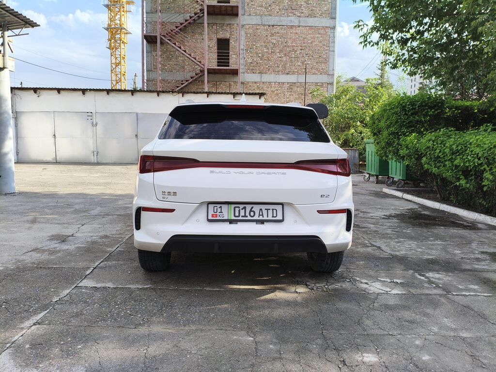 BYD E2: 2024 г., Автомат, Электромобиль, Хэтчбэк: фото 4