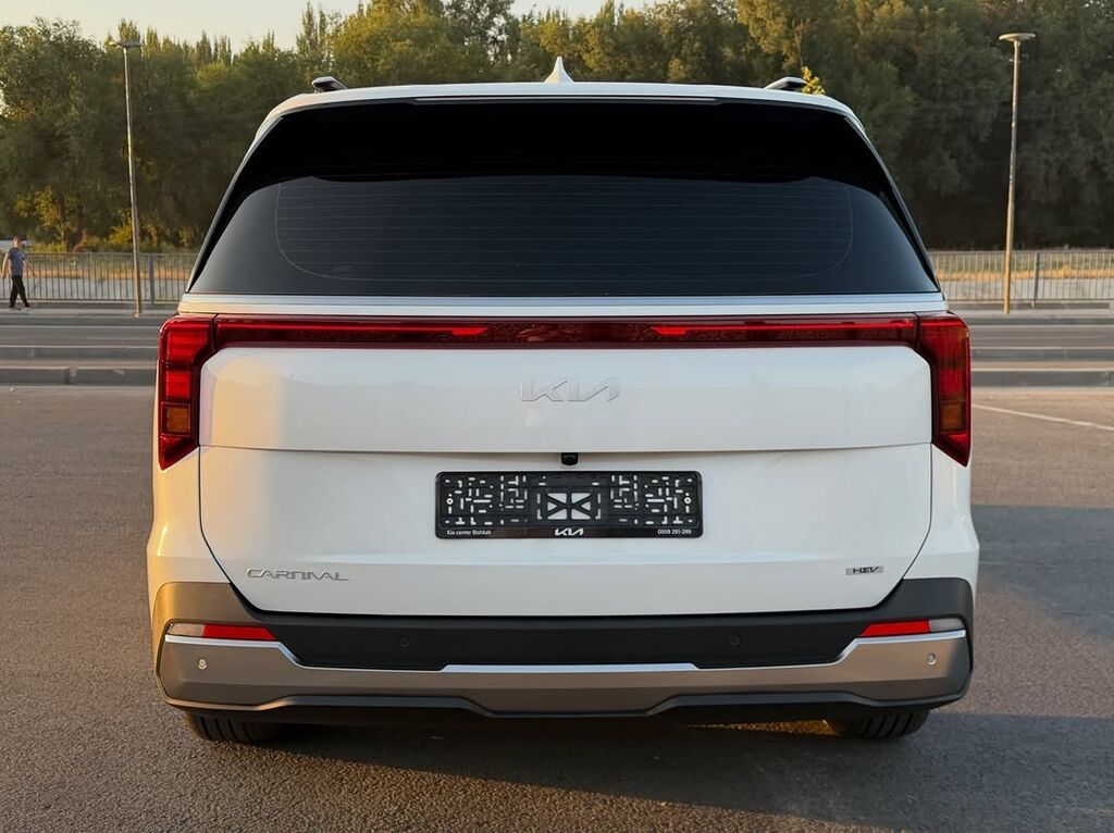Kia Carnival: 2025 г., 1.6 л, Автомат, Гибрид, Минивэн: фото 2