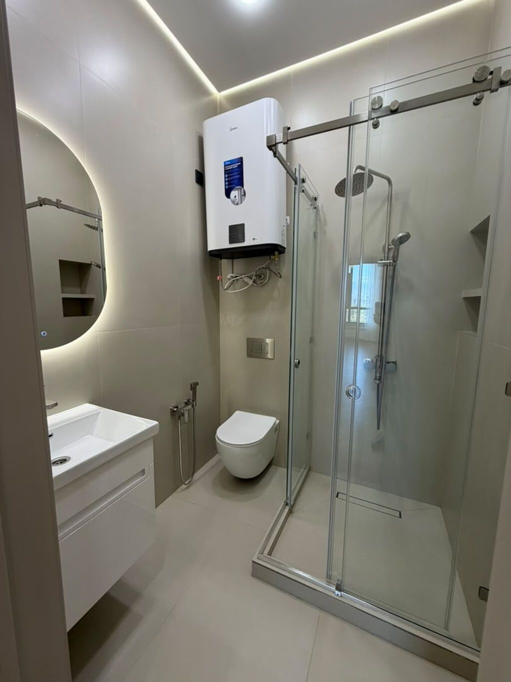 3 комнаты, 80 м², 7 мкр Элитка, 15 этаж, Дизайнерский ремонт: фото 3