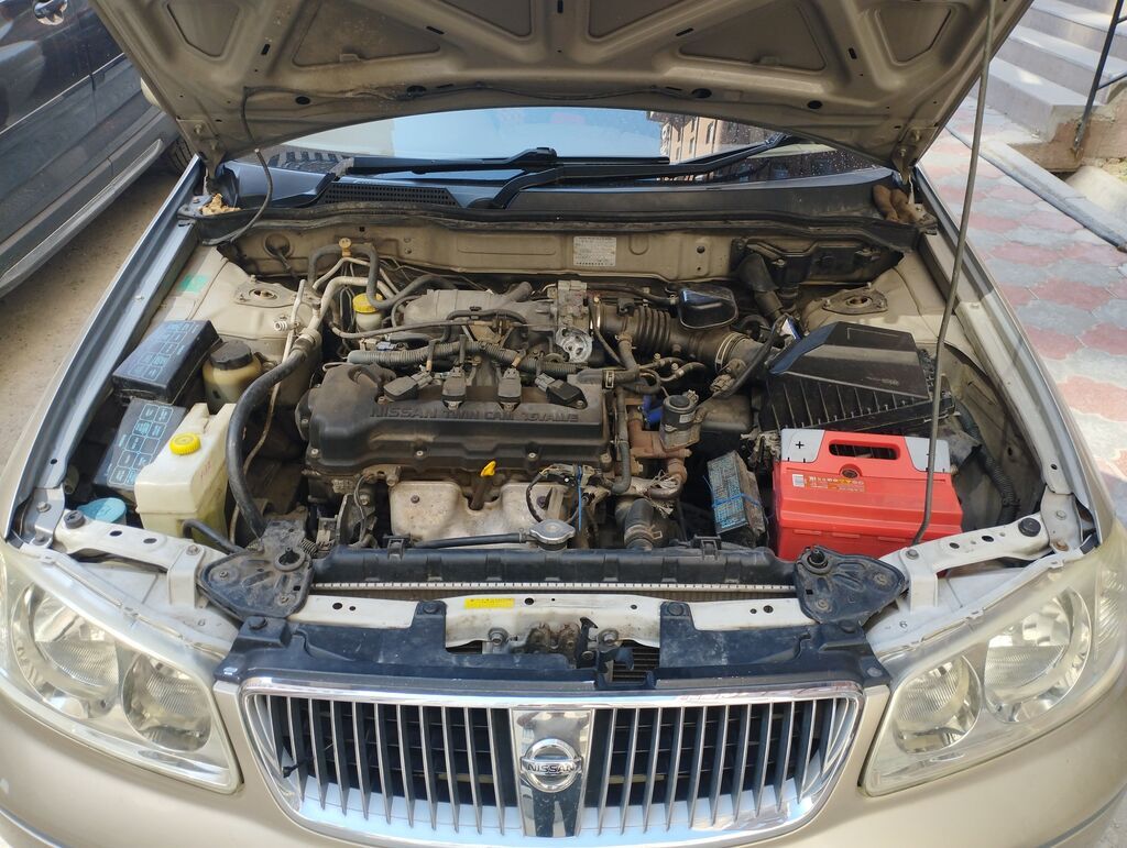 Nissan Sunny: 2004 г., Автомат, Бензин, Седан: фото 7