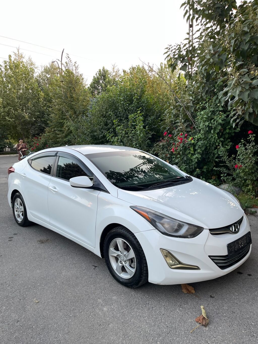 Hyundai Elantra: 2014 г., 1.8 л, Бензин: фото 4