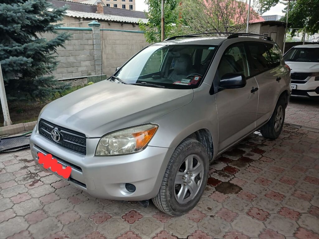 Toyota RAV4: 2008 г., 2.4 л, Автомат, Бензин, Кроссовер: фото 3