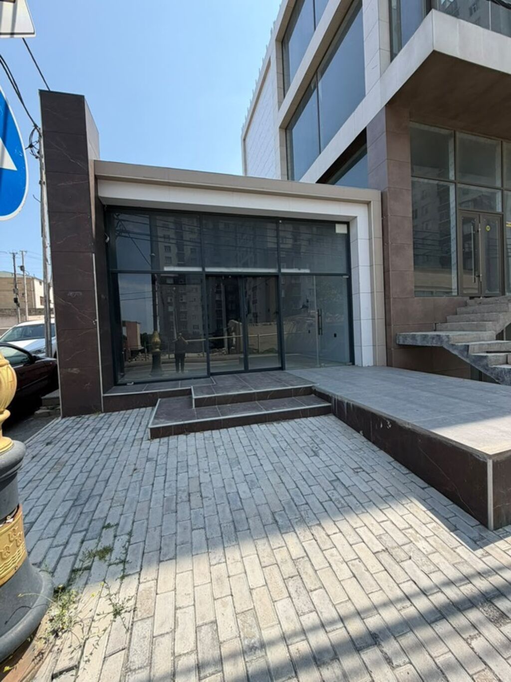 İcarəyə/ofis-obyekt üçün hazır kommersiya sahəsi - Müasir dizaynlı