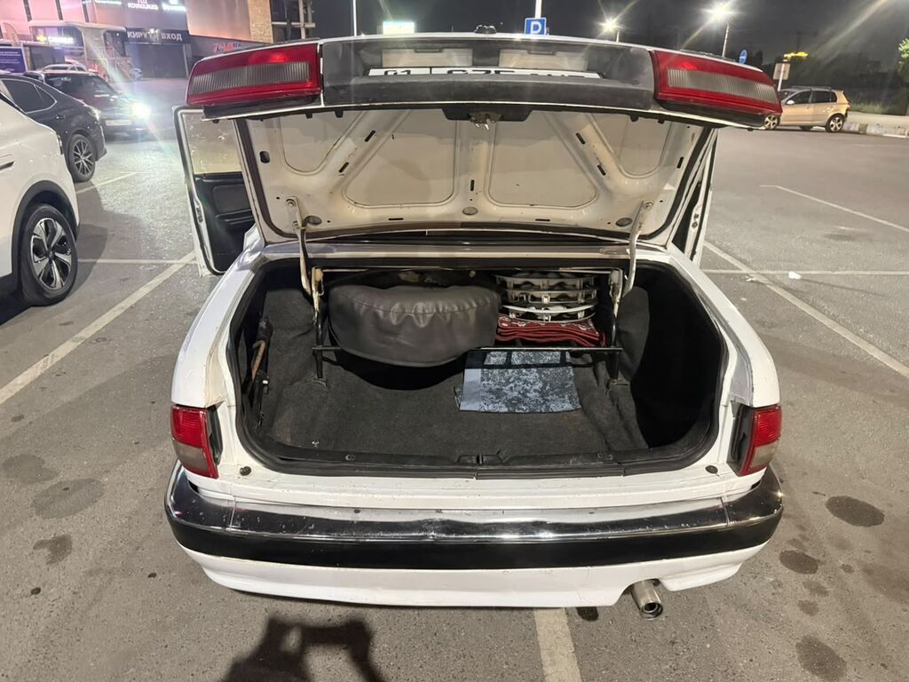 ГАЗ 3110 Volga: 2000 г., 2.5 л, Механика, Бензин, Седан: фото 7