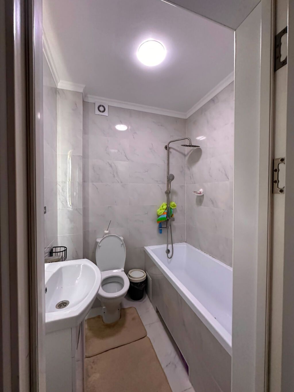 3 комнаты, 80 м², Восток-5 мкр Элитка, 9 этаж, Евроремонт: фото 3