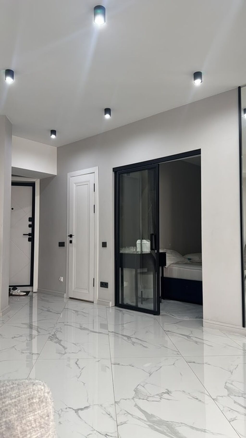 1 комната, 41 м², бульвар Эркиндик 3 этаж, Дизайнерский ремонт: фото 3