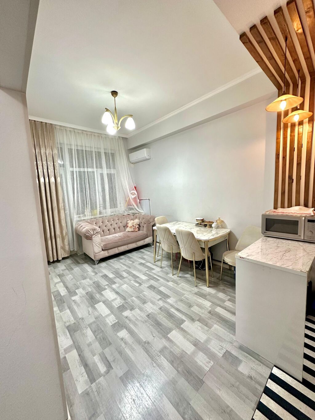 Xırdalan Jasmin parkda yeni tikili binanın 2 ci mərtəbəsidə olan 2
