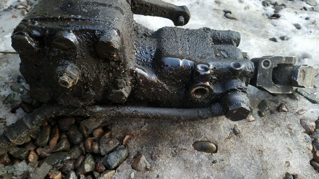 Рулевой червяк на БМВ Е34. Состояние: 3000 KGS Рули | Бишкек | 97118714 ...