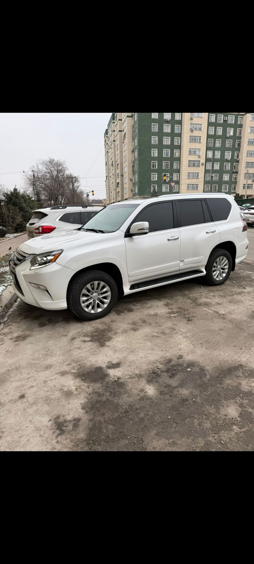 Lexus GX: 2014 г., 4.6 л, Автомат, Бензин, Внедорожник: фото 2