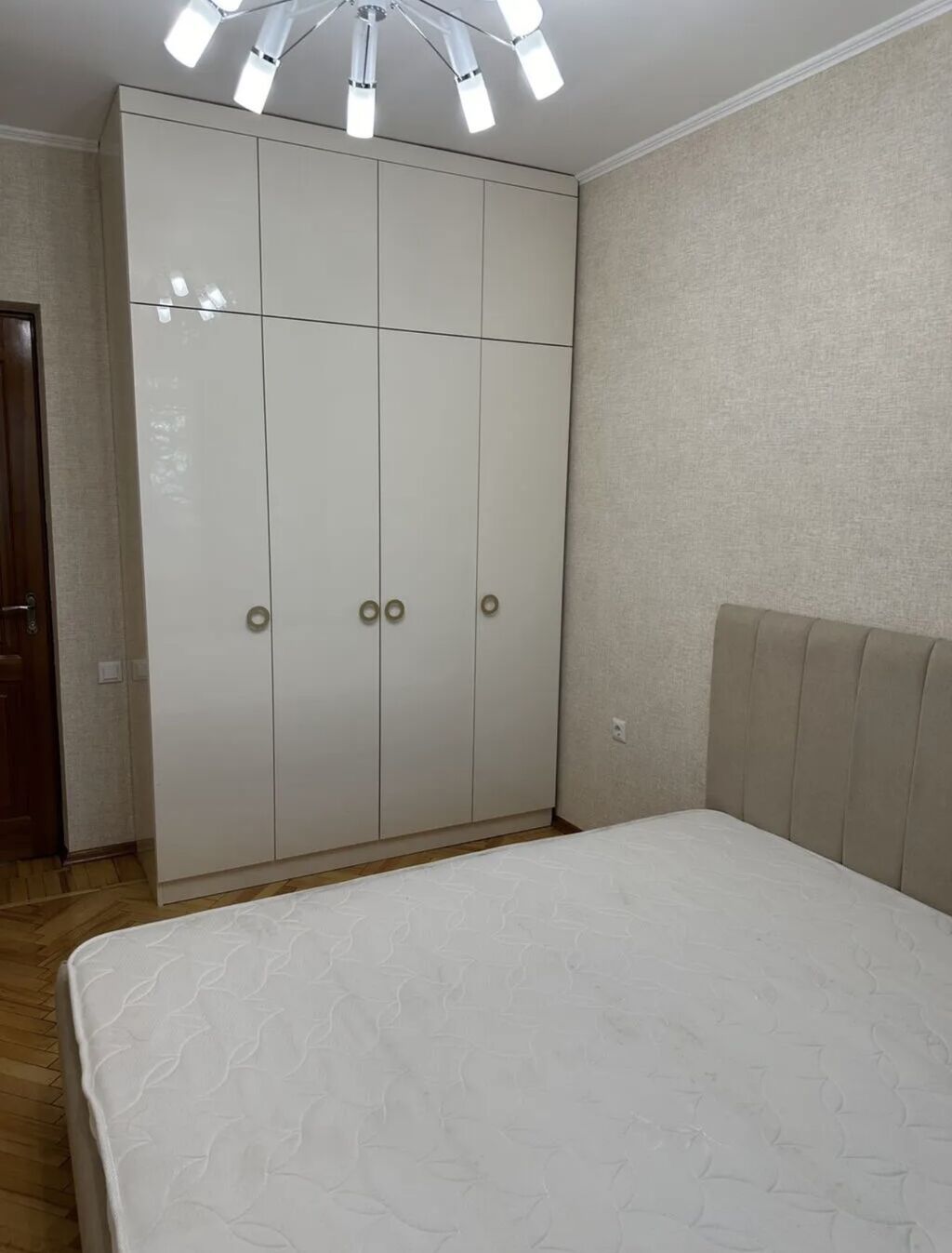 Район: Филармонии Аренда 4 ком кв 92 кв м этаж 3 из 5 дом: фото 7
