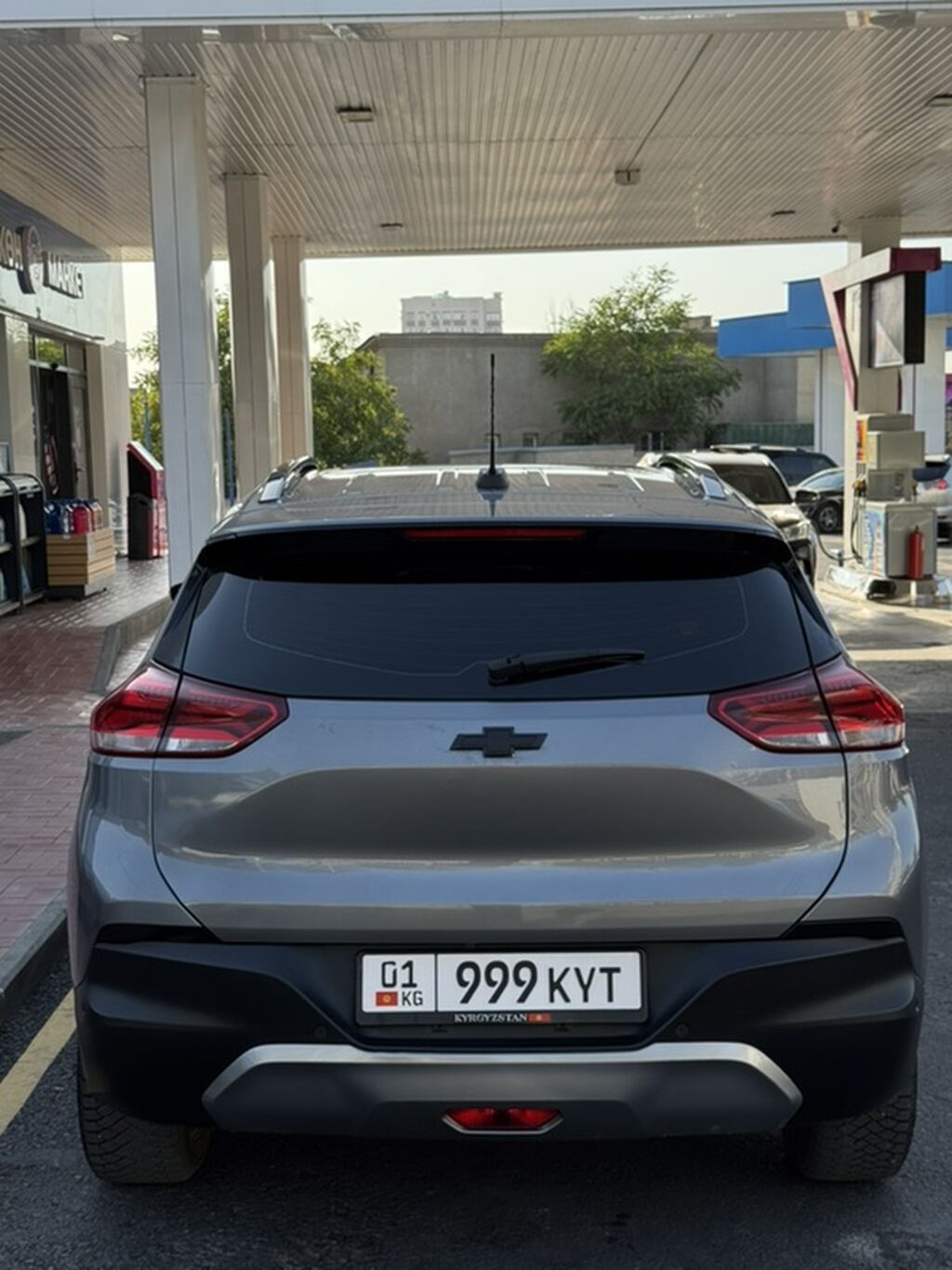 Chevrolet Tracker: 2022 г., 1.2 л, Автомат, Бензин, Кроссовер: фото 3