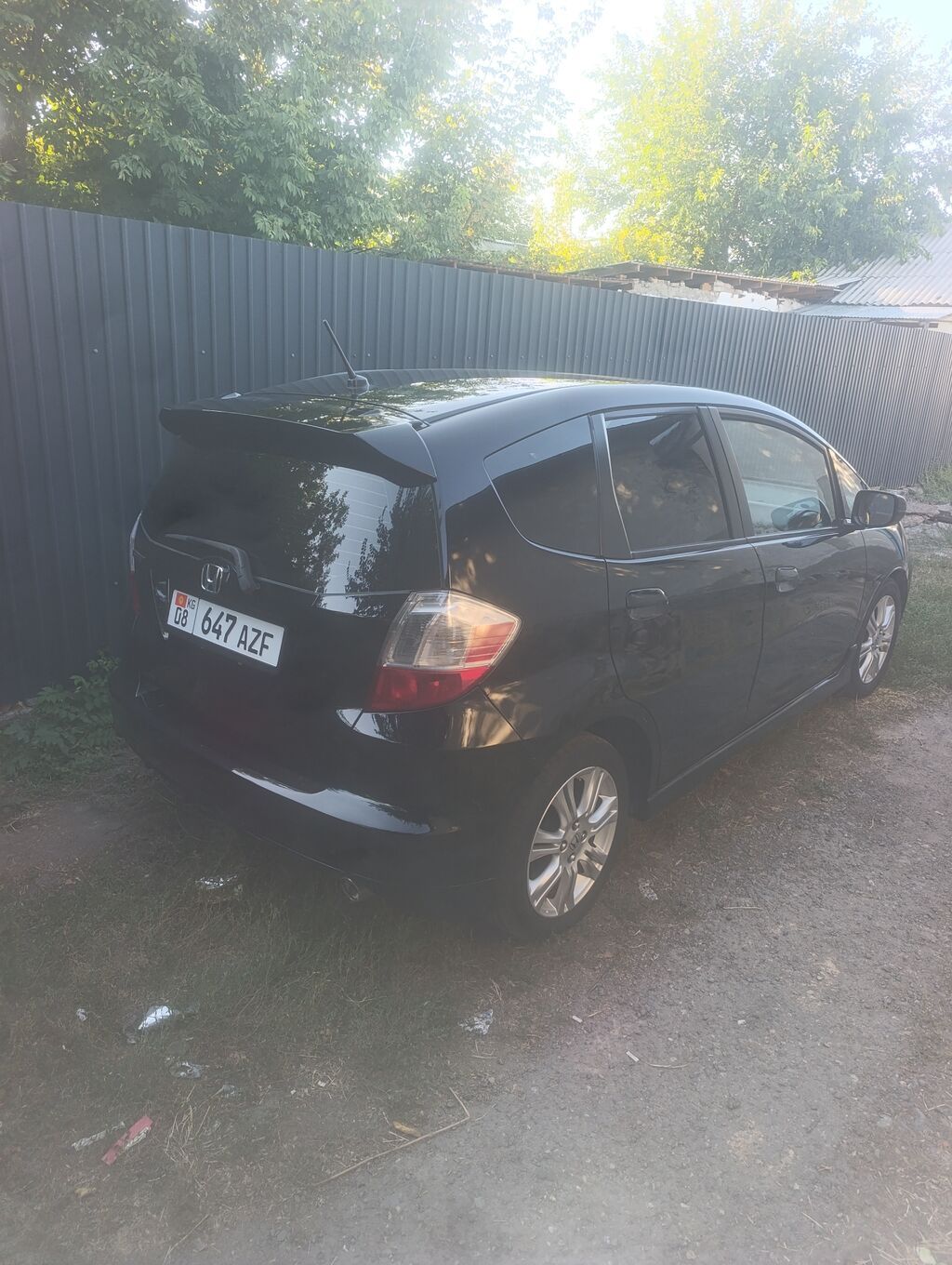 Honda Fit: 2009 г., 1.5 л, Автомат, Бензин, Хэтчбэк: фото 3