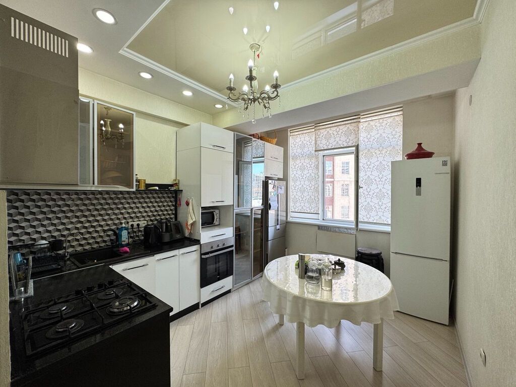 4 комнаты, 106 м², Асанбай мкр Элитка, 5 этаж, Евроремонт: фото 6