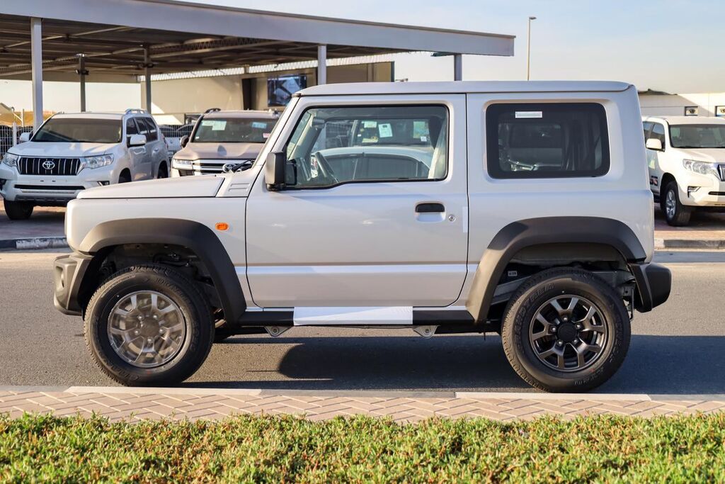 Suzuki Jimny: 2026 г., Внедорожник: фото 3