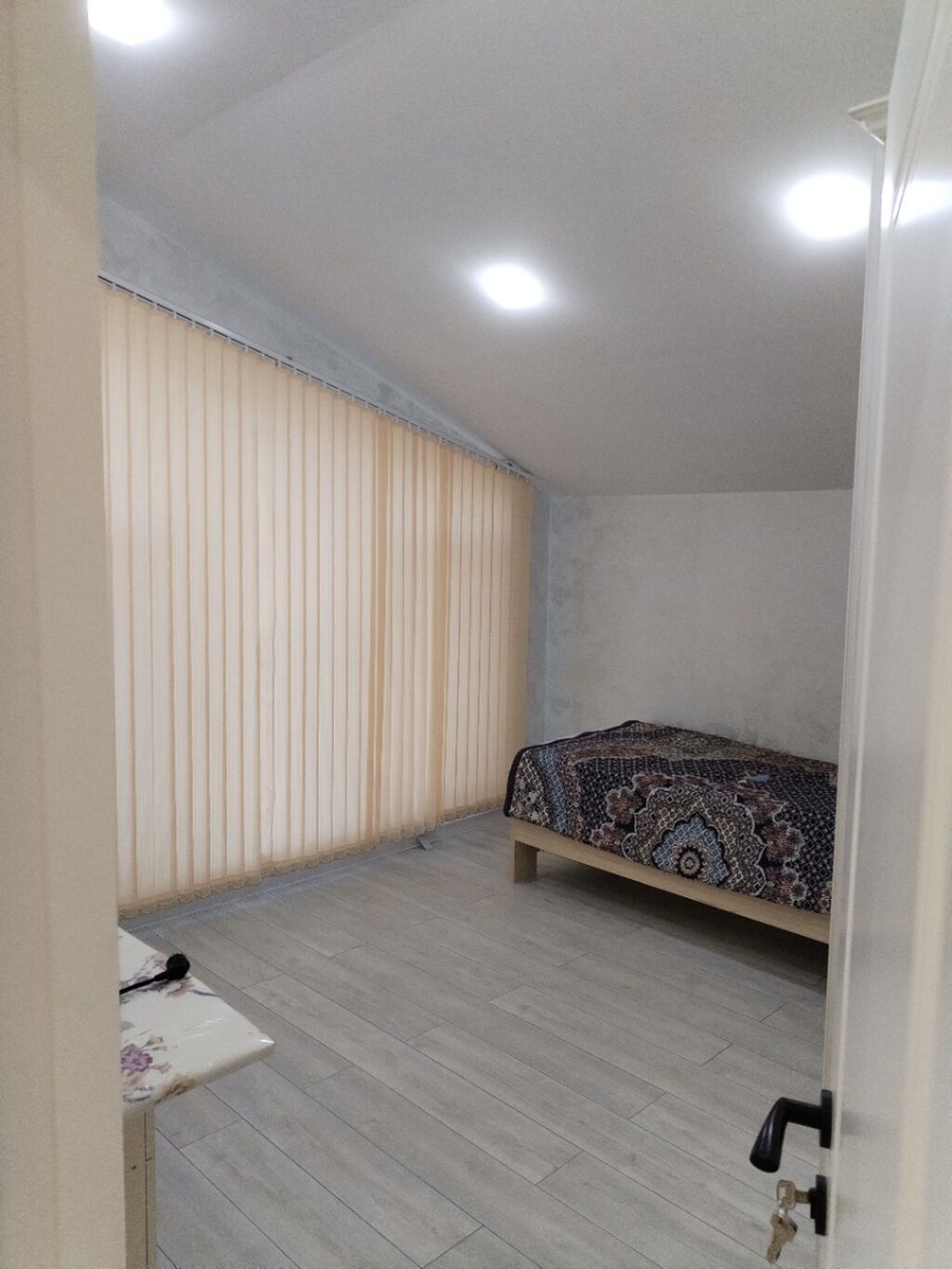 Ramana qəs. 4 otaqlı, 160 kv. m, Kredit yoxdur, Yeni təmirli