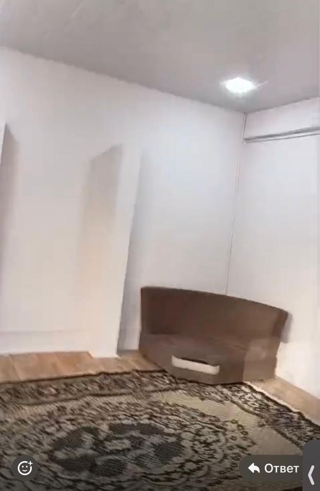 Kirayə üçün kiçik ofis/otaq 5×5 kv mbele otaqdan biride var