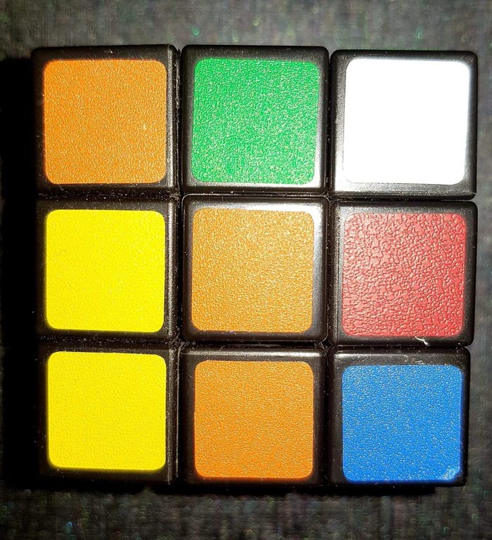 Άλλα: Μεγάλος κύβος του rubik 10€ σε lalafo.gr Μεγάλος κύβος του rubik 10€ σε Πειραιάς