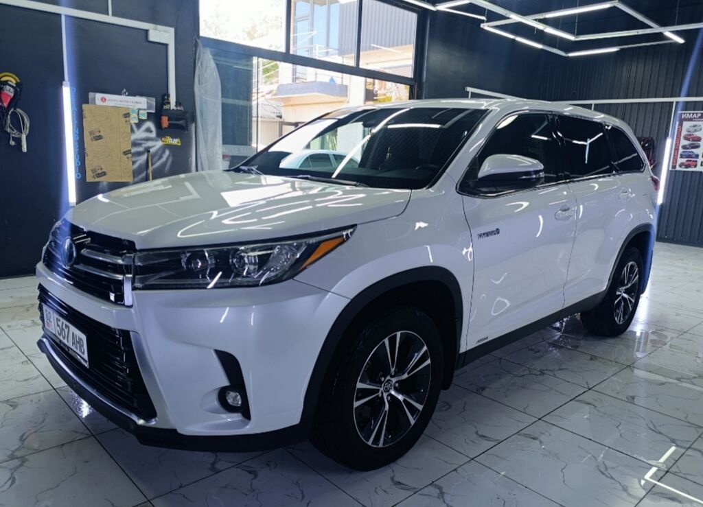 Toyota Highlander: 2019 г., 3.5 л, Автомат, Гибрид, Кроссовер: фото 2