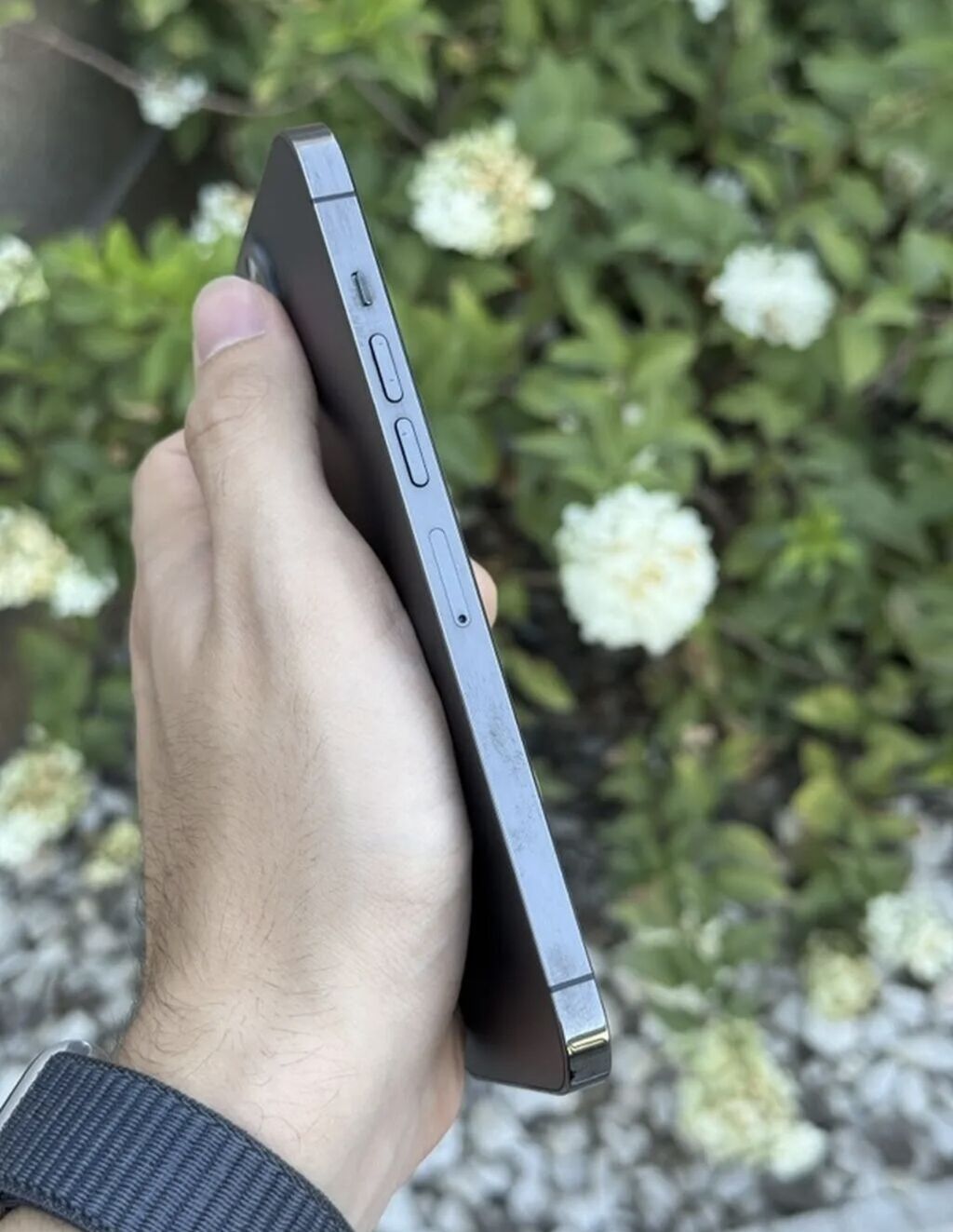 IPhone 13 Pro Max, Б/у, 256 ГБ, Jet Black, Зарядное устройство, Защитное стекло, Чехол, 100 %: фото 4