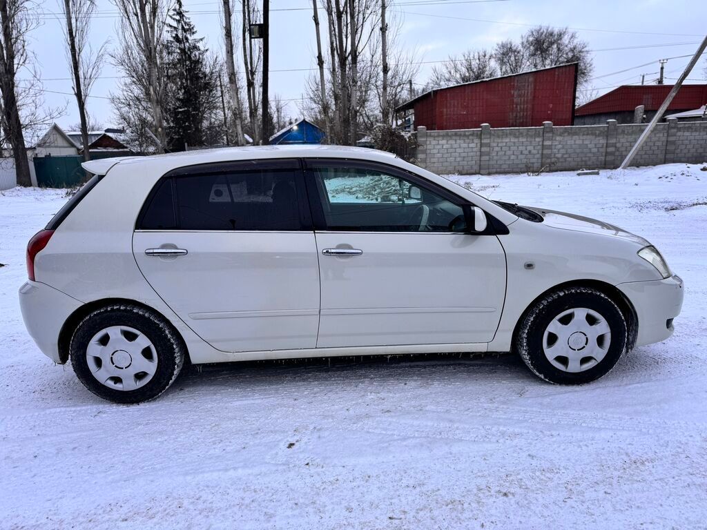 Toyota Allex: 2003 г., 1.5 л, Автомат, Бензин, Хэтчбэк: фото 6