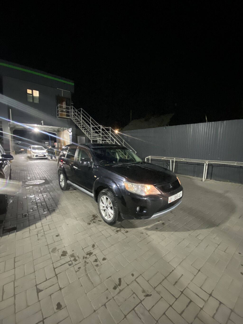 Mitsubishi Outlander: 2006 г., 2.4 л, Типтроник, Газ, Кроссовер: фото 5