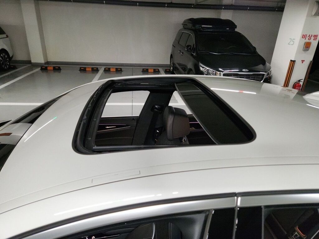 BMW 530: 2022 г., 2.2 л, Автомат, Бензин, Седан: фото 8