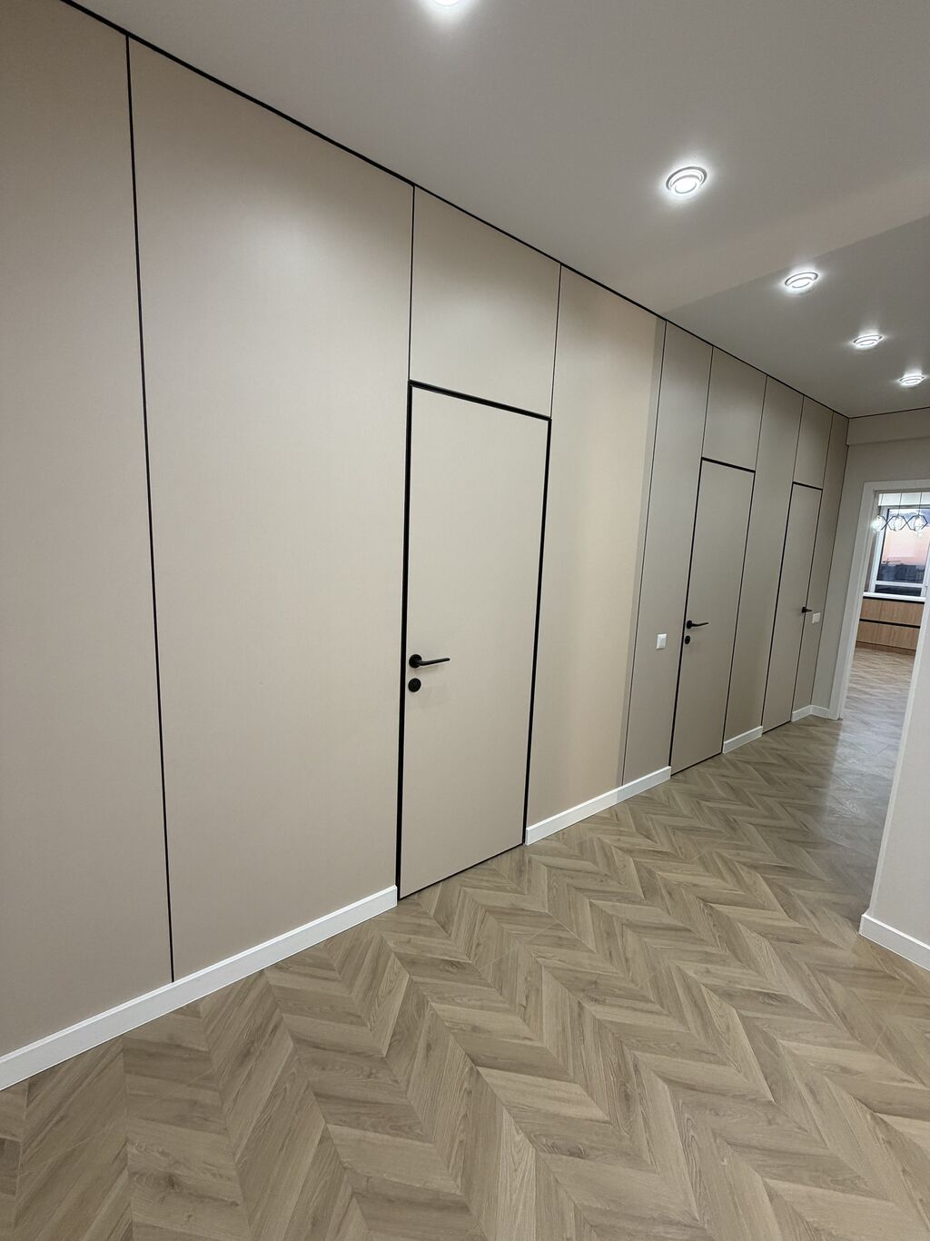 3 комнаты, 103 м², Кок-Жар ж/м Элитка, 10 этаж, Дизайнерский ремонт: фото 2