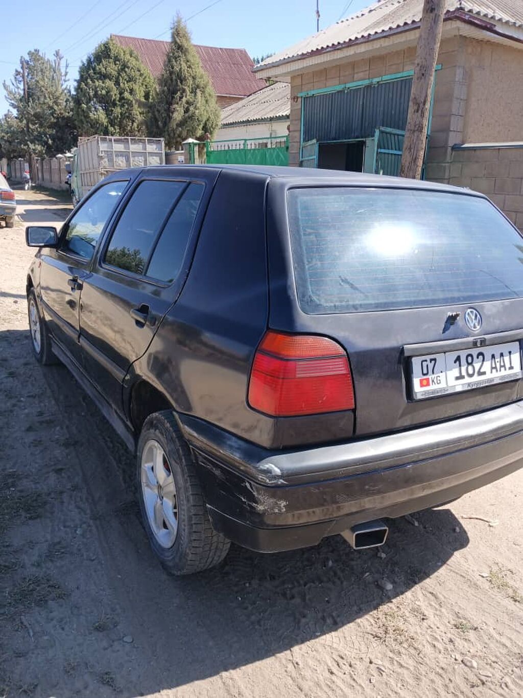 Volkswagen Golf: 1993 г., 1.8 л, Механика, Бензин, Хэтчбэк: фото 3