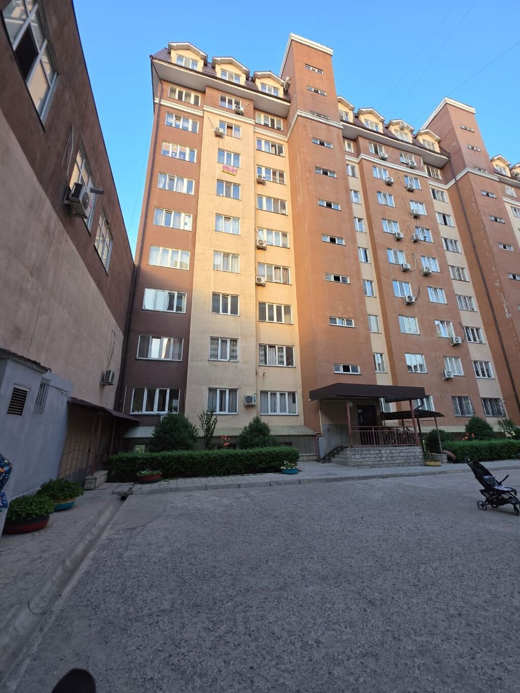 1 комната, 45 м², Элитка, 2 этаж: фото 2