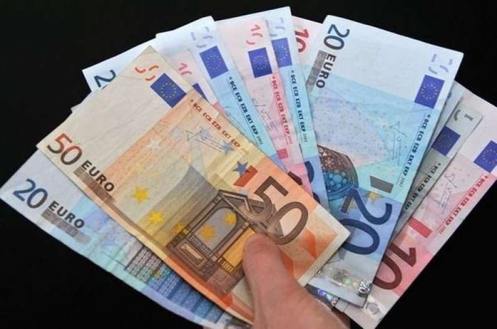 Οικονομικά και νομικά: σε lalafo.gr σε Λεωνίδιο