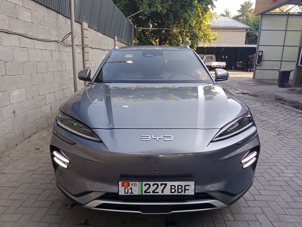 BYD Song Plus: 2023 г., Электромобиль: фото 2