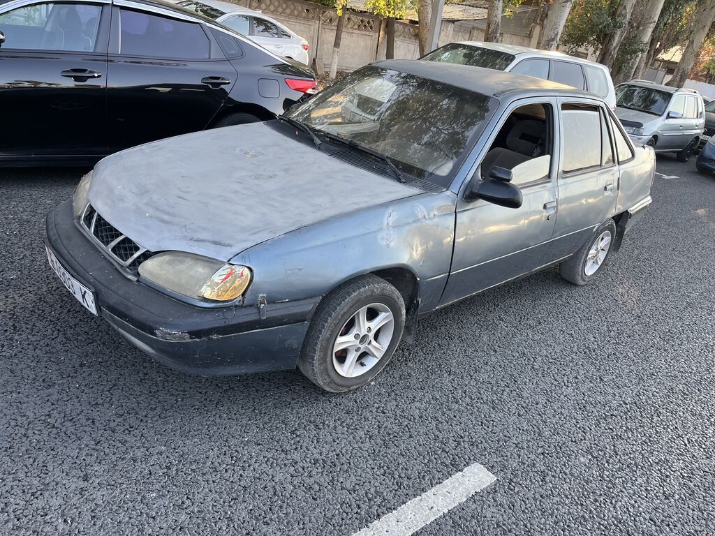 Daewoo Lacetti: 1995 г., 1.6 л, Механика, Бензин, Седан: фото 2