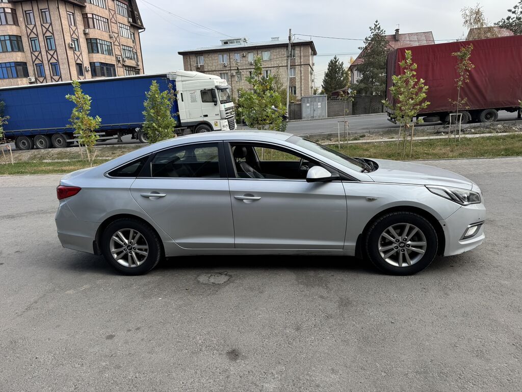 Hyundai Sonata: 2017 г., 2 л, Автомат, Газ, Седан: фото 3