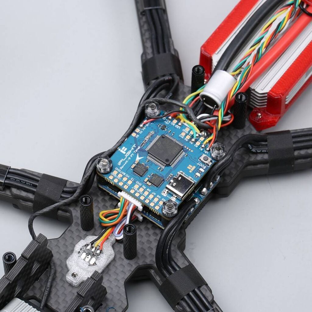 Квадрокоптер iflight. IFLIGHT Chimera 7. FPV Chimera 7 IFLIGHT. IFLIGHT Chimera 7 6s 1300kv LR. IFLIGHT Taurus x8.