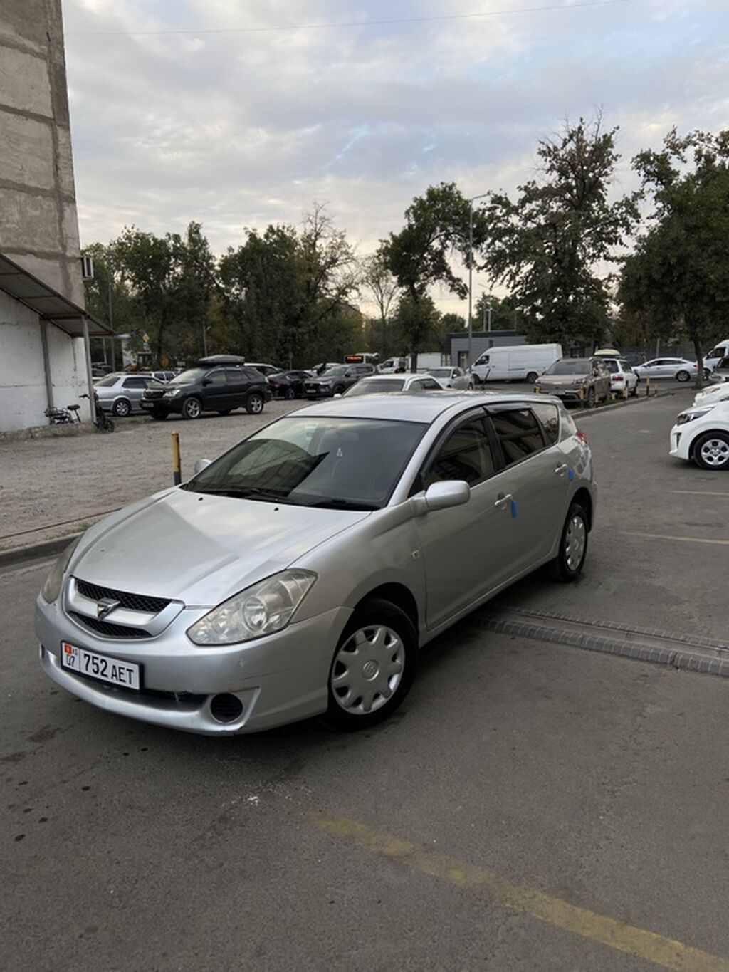 Toyota Caldina: 2003 г., 1.8 л, Автомат, Бензин, Универсал: фото 1