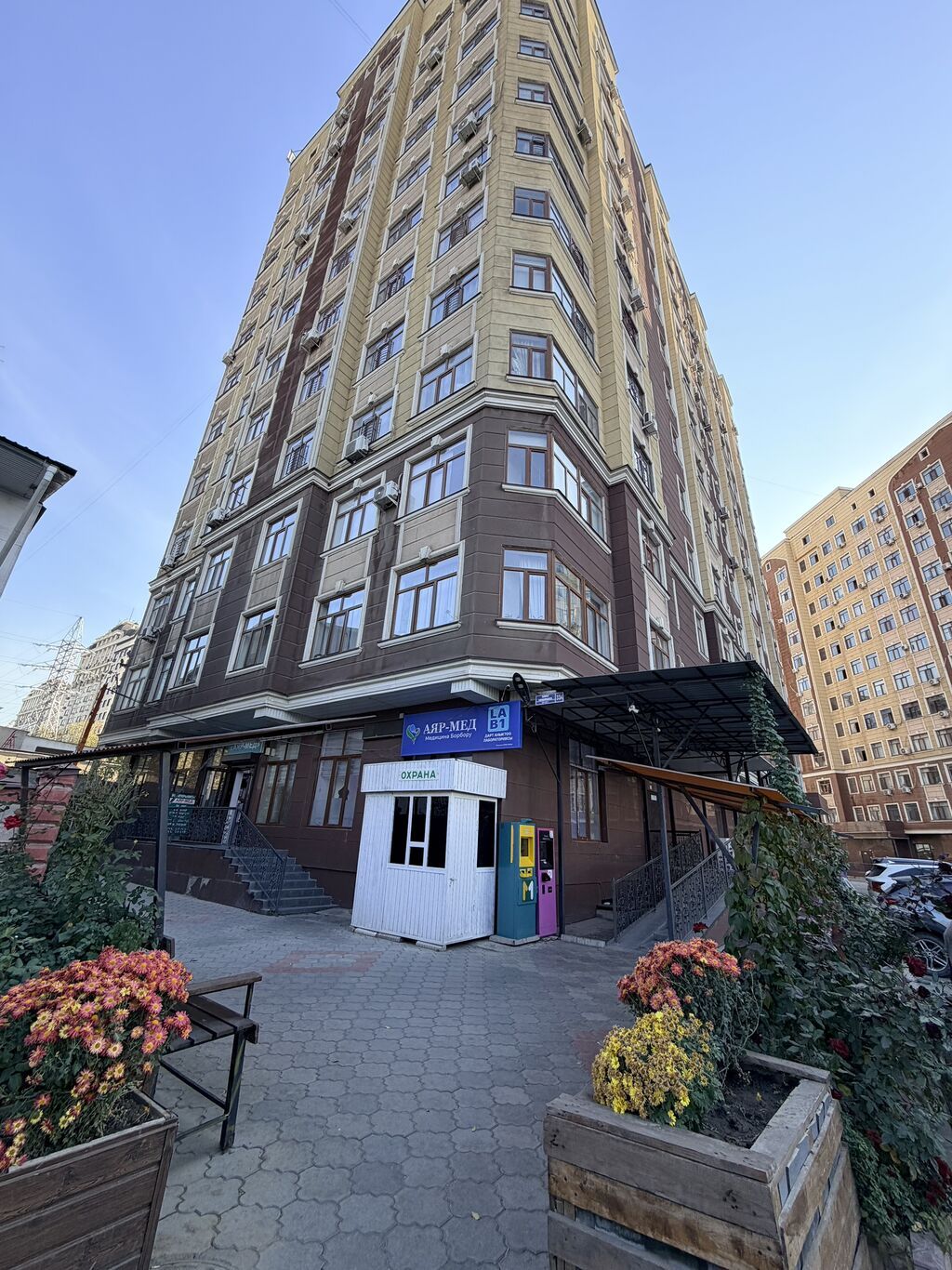 2 комнаты, 80 м², Асанбай мкр Элитка, 6 этаж, Свежий ремонт: фото 1