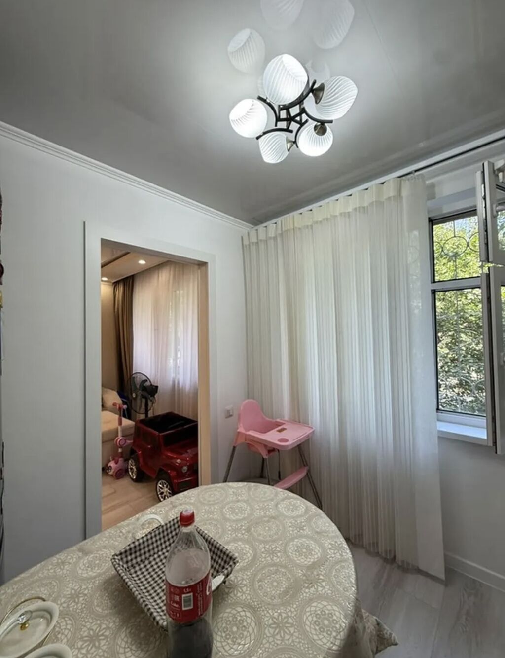 3 комнаты, 58 м², 10 мкр 104 серия, 1 этаж, Евроремонт: фото 4