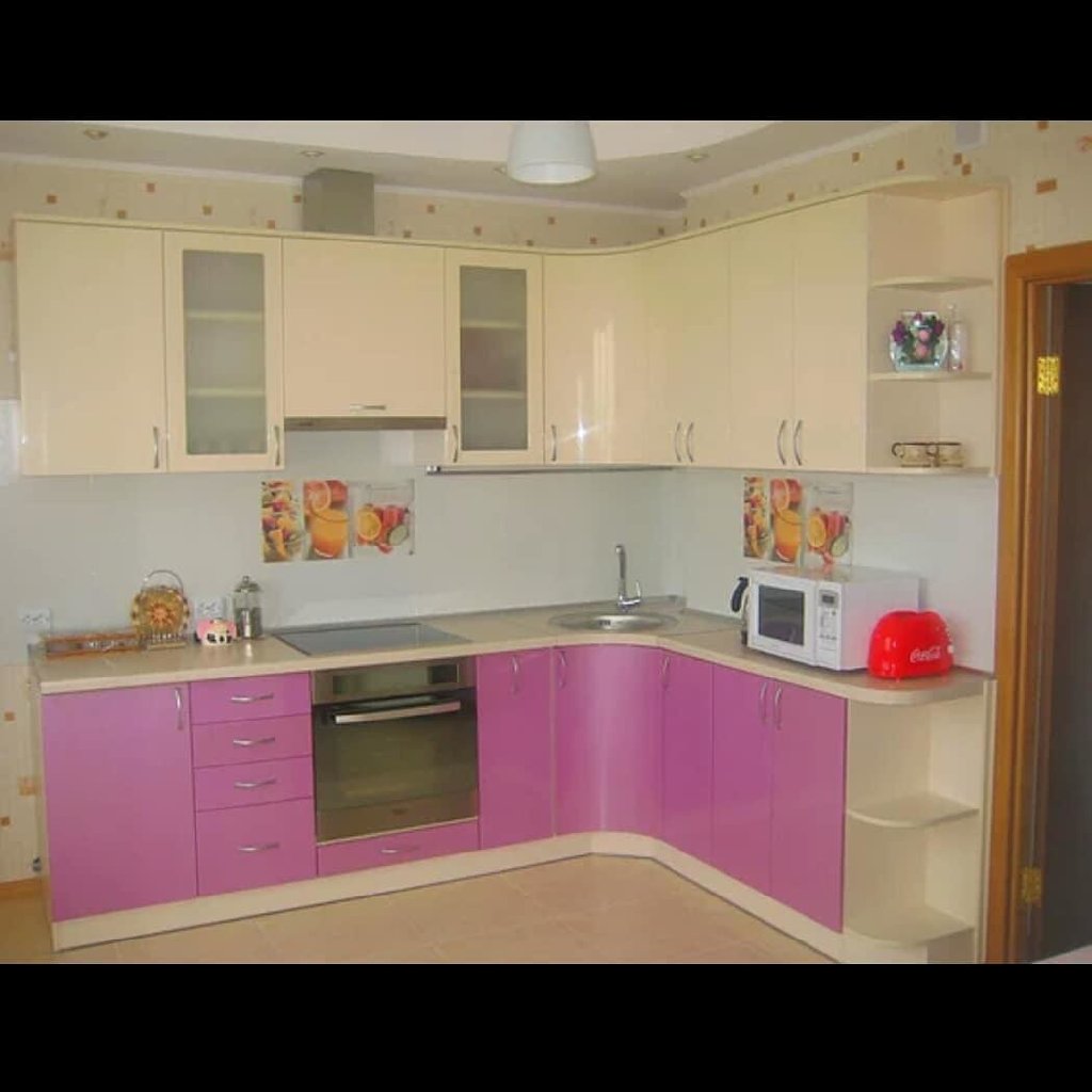 Кухня розовый и беж