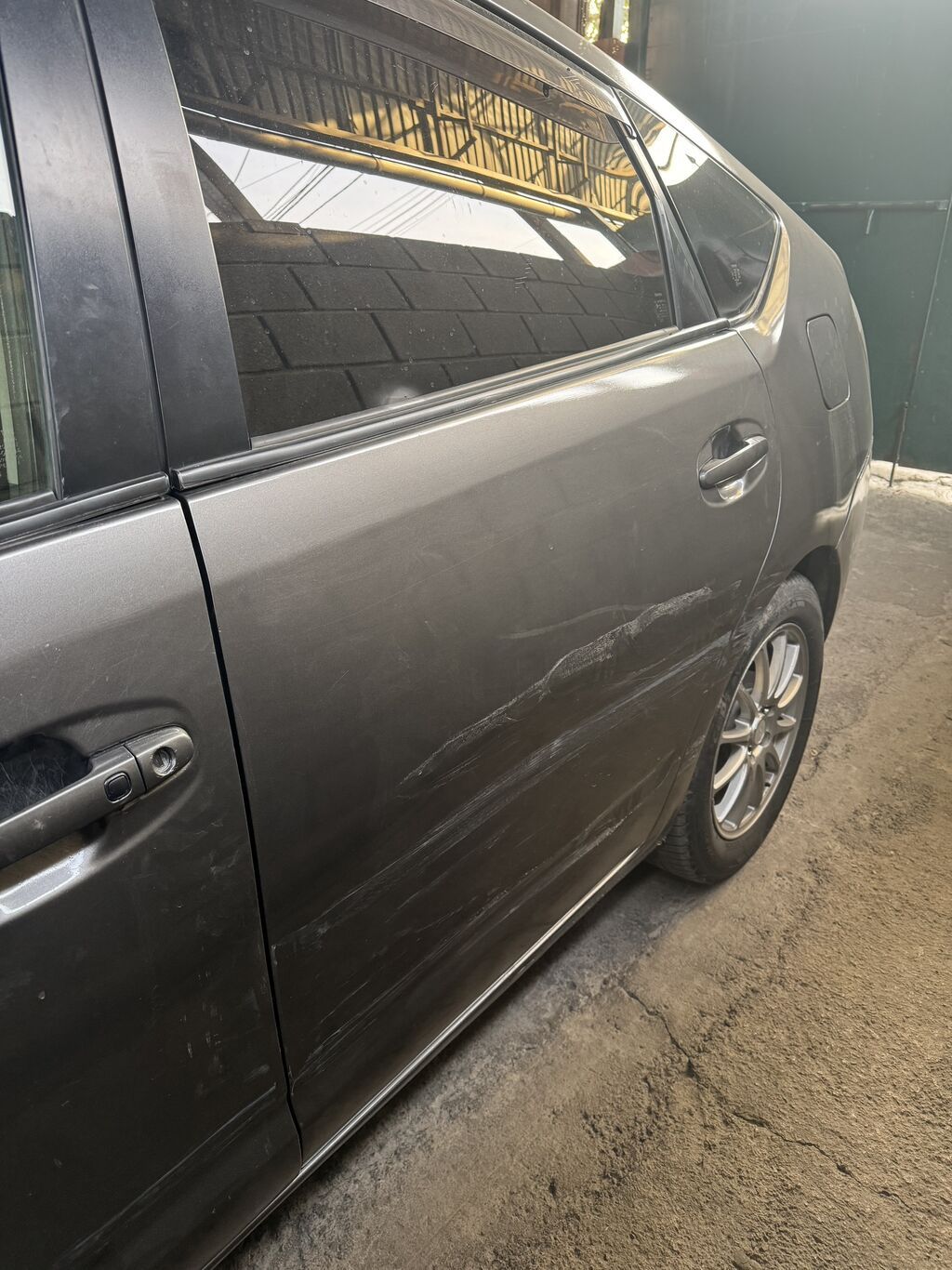Toyota Prius: 2008 г., 1.5 л, Автомат, Гибрид, Хэтчбэк: фото 3