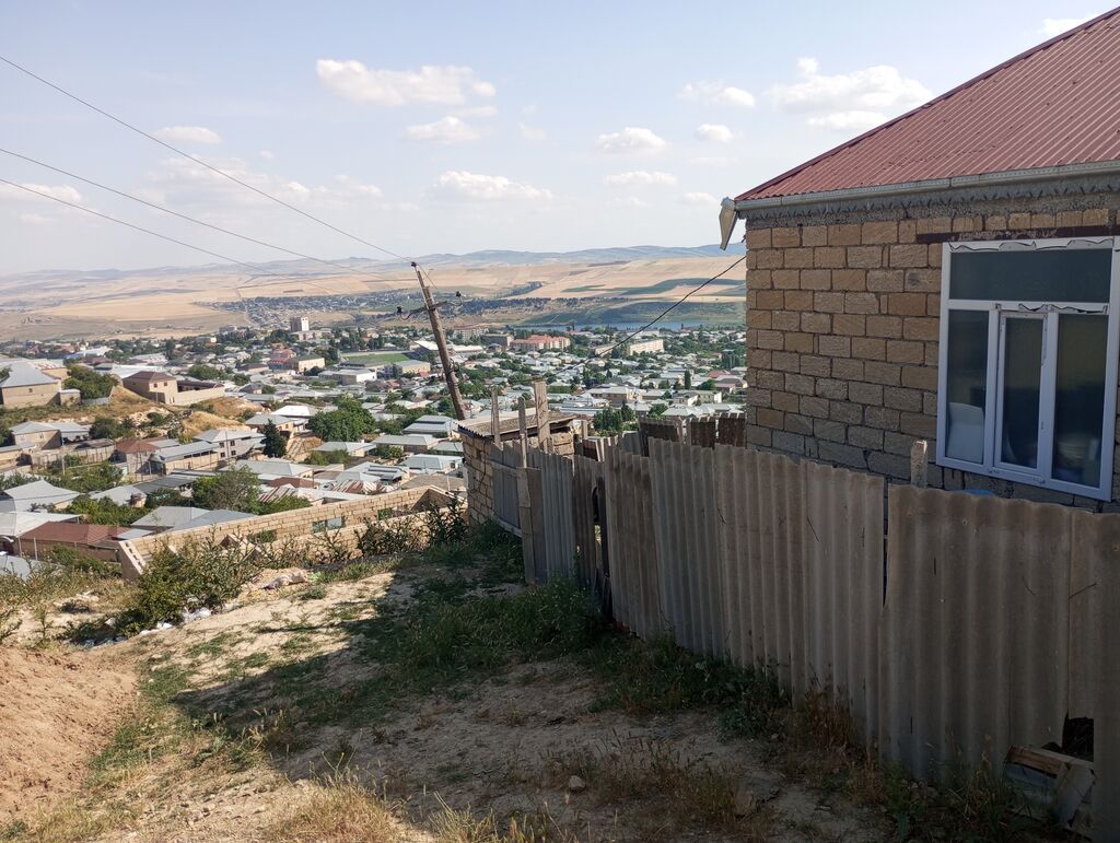 3 otaqlı, 100 kv. m, Kredit yoxdur, Yeni təmirli