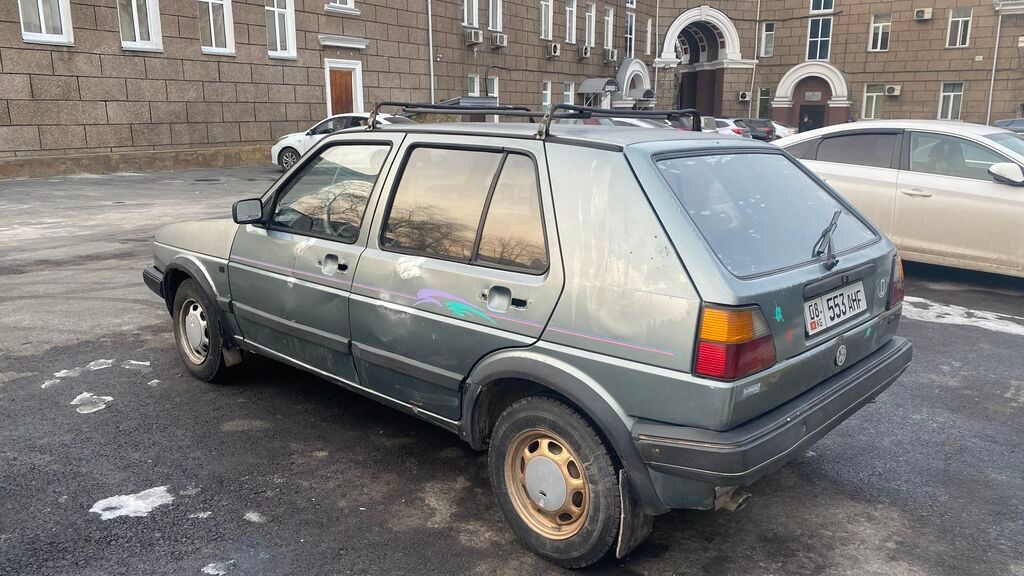 Volkswagen Golf GTI: 1989 г., 1.6 л, Механика, Бензин, Хэтчбэк: фото 6