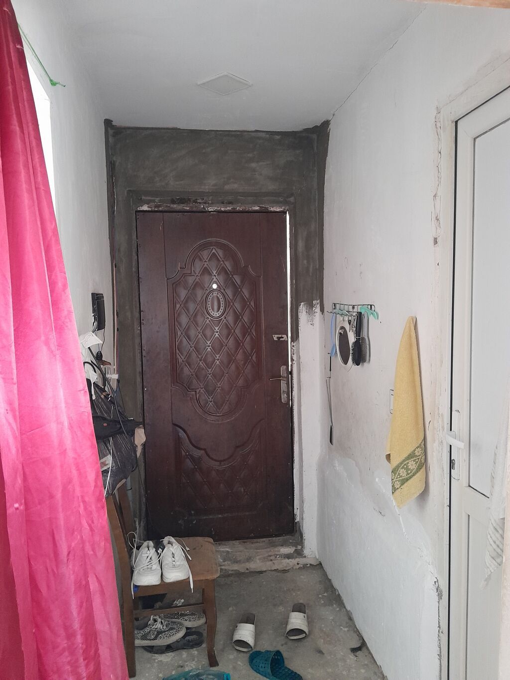 3 otaqlı, 60 kv. m, Orta təmir