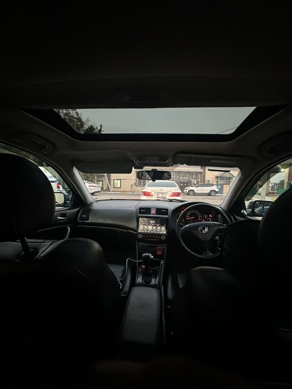 Honda Accord: 2003 г., 2 л, Автомат, Бензин, Седан: фото 8