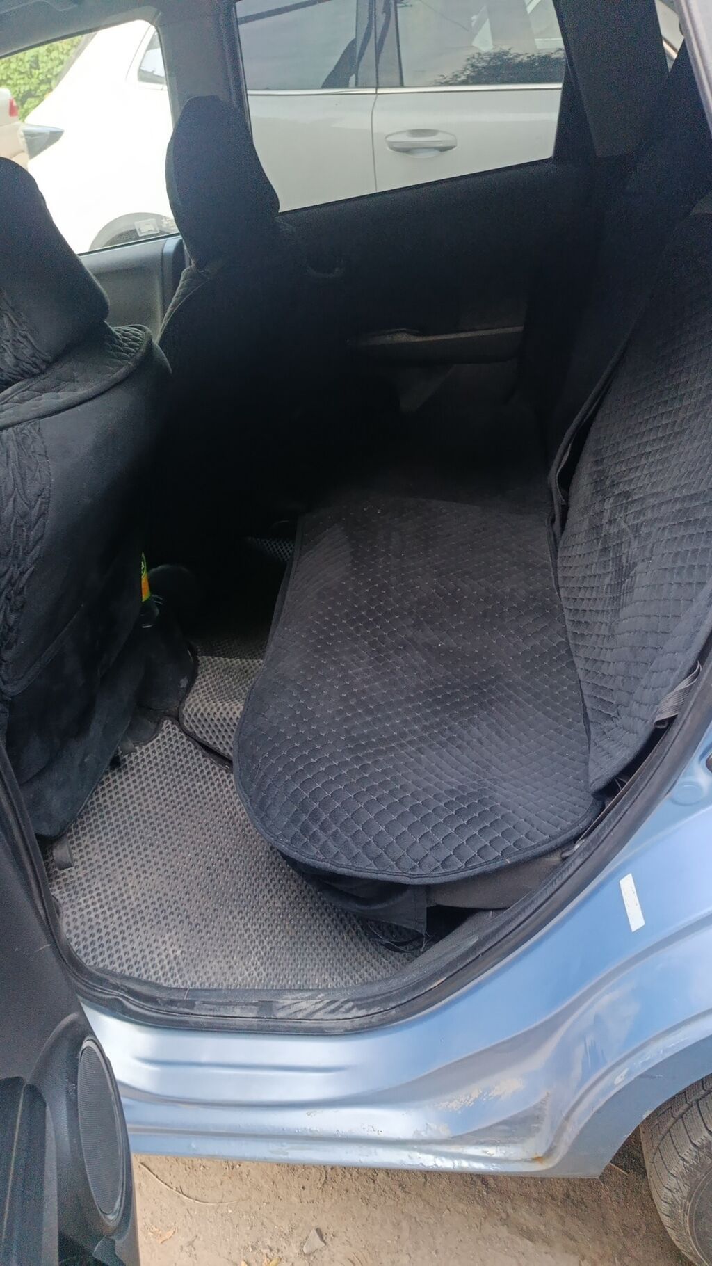 Honda Fit: 2008 г., 1.5 л, Вариатор, Бензин, Хэтчбэк: фото 3