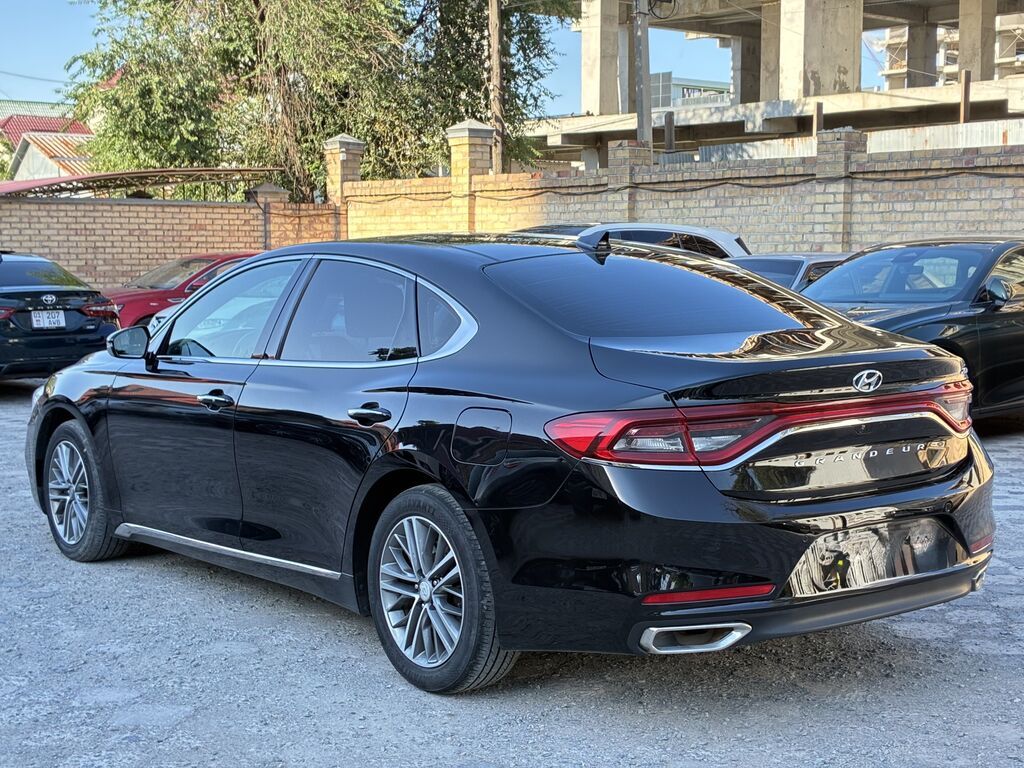 Hyundai Grandeur: 2018 г., 2.2 л, Автомат, Дизель, Седан: фото 6