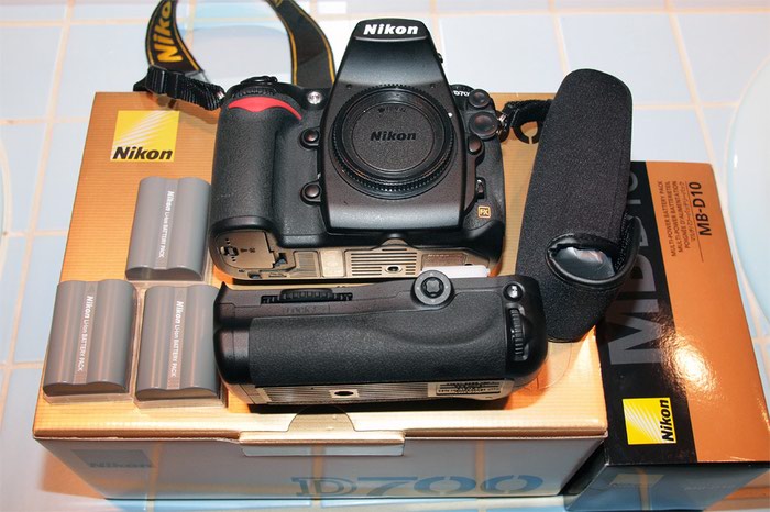 Φωτογραφικές μηχανές: Nikon D700 camera σε lalafo.gr Nikon D700 camera σε Μαλεβίζι